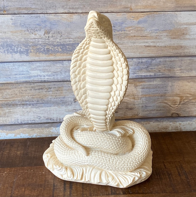 RARE FIND  HIGHLY COLLECTIBLE EGYPTIAN WHITE COBRA STATUE in Arts & Collectibles in Moose Jaw