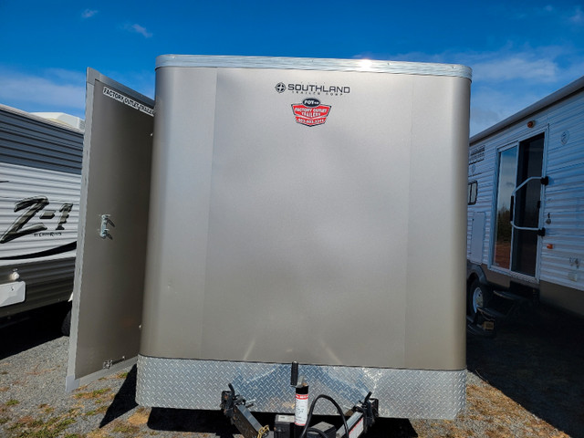 2022 Southland Enclosed 14'6" cargo trailer in Cargo & Utility Trailers in Bedford - Image 3