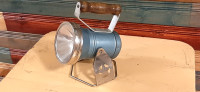 Vintage Lanterne à Batterie 1950’s Star Headlight - Lantern Co.