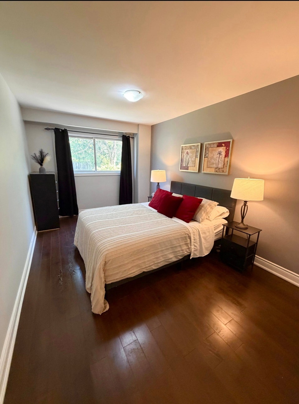 One Bedroom 3