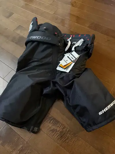 Brand New Elite Sherwood Rekker 1 Hockey Pants Senior Small, View more