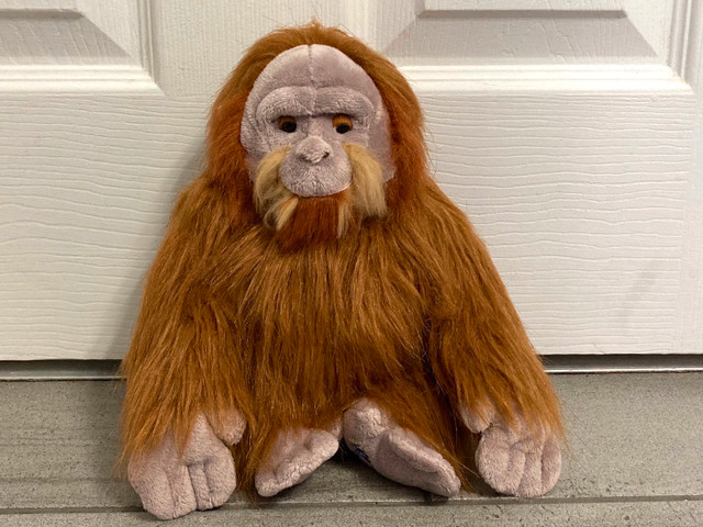 ***LIKE NEW*** Ganz Wenkinz Orangutan WITHOUT CODE for Sale in Garage Sales in Hamilton - Image 3
