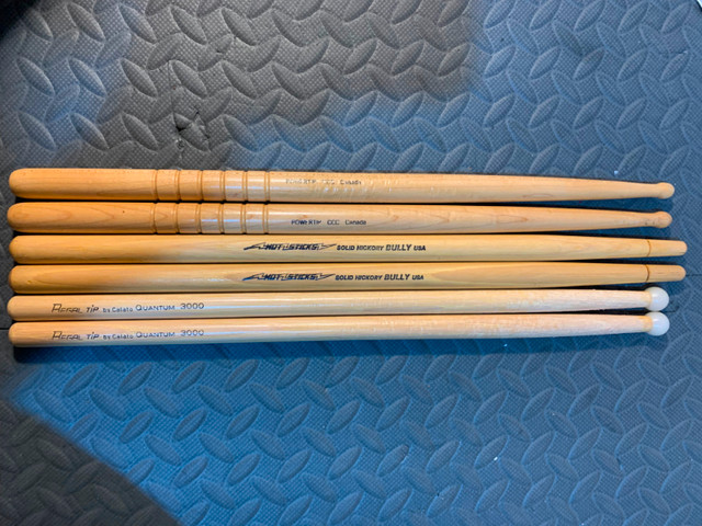 Vintage Lightly Used Assorted Drum Sticks in Drums & Percussion in Mississauga / Peel Region
