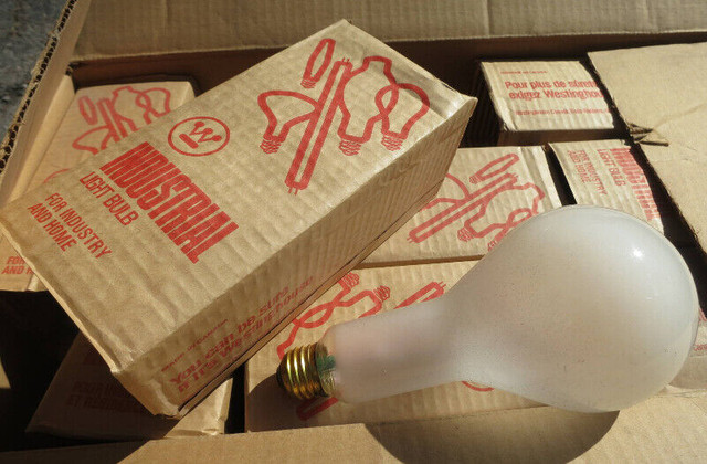 Case of Vintage Light Bulbs New Incandescent 200W Westinghouse in Electrical in Sudbury