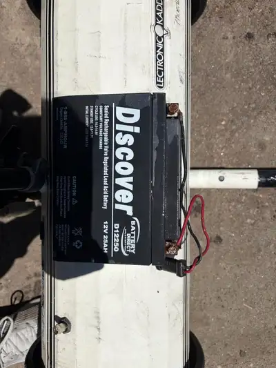 Originally sells for 1500 highest offer will take home - Tee off with ease using this Lectronic Kadd...