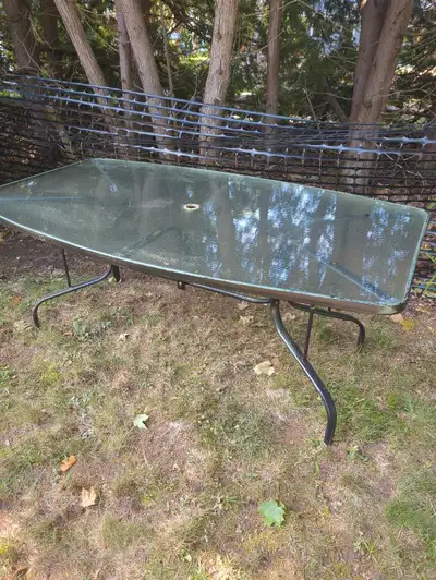 outdoor table Free, View more