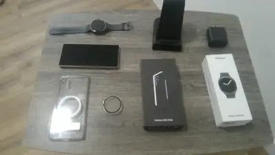 Samsung Galaxy S25 Ultra (256GB) + Galaxy Watch 8 Bundle, View more