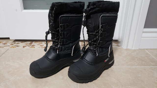 Bottes d'hiver pour garçon grandeur 2 (Baffin Pinetree) dans Enfants et jeunesse  à Laval/Rive Nord