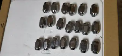 Selling a set of 20 acorn style 7/16 20RH lug nuts. *If you see the ad, they're still available!*