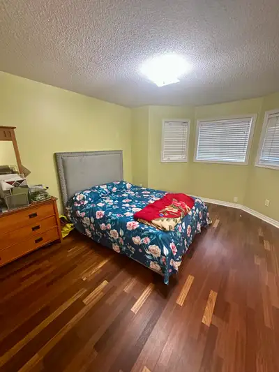 2 bedroom available for sharing