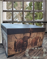 "Rustic Retreat" Vintage, Decoupaged Blanket Box! ~ Highlander