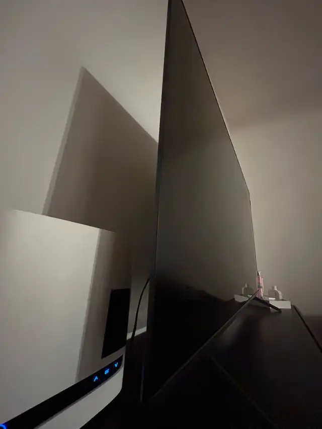 TV TCL 55 pouces  in TVs in City of Montréal - Image 2