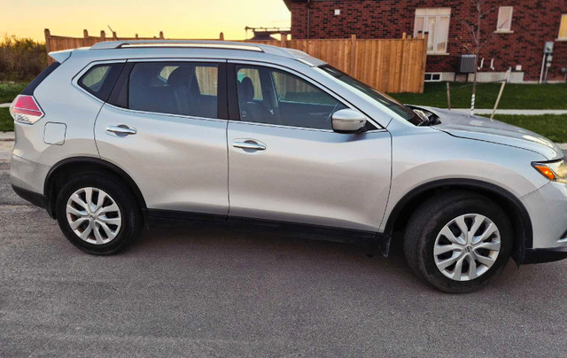 2015 Nissan Rouge 144000km  in Cars & Trucks in Kitchener / Waterloo - Image 3