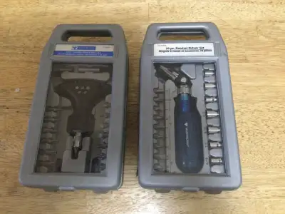 2 set d’outils/2 tool sets, View more