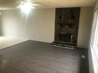 3 bedroom main floor for rent