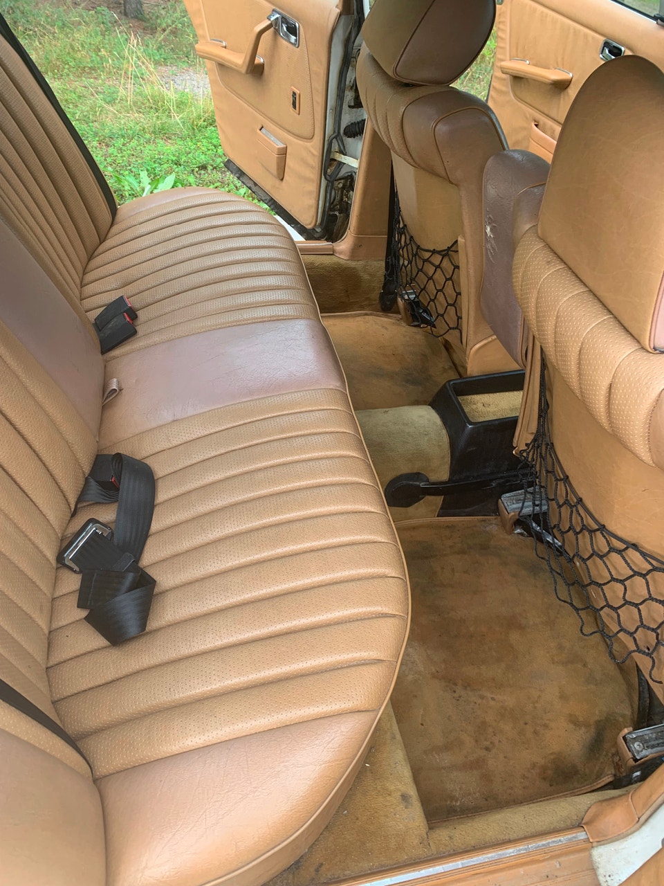 Mercedes-Benz 300 D 1985 photo 5