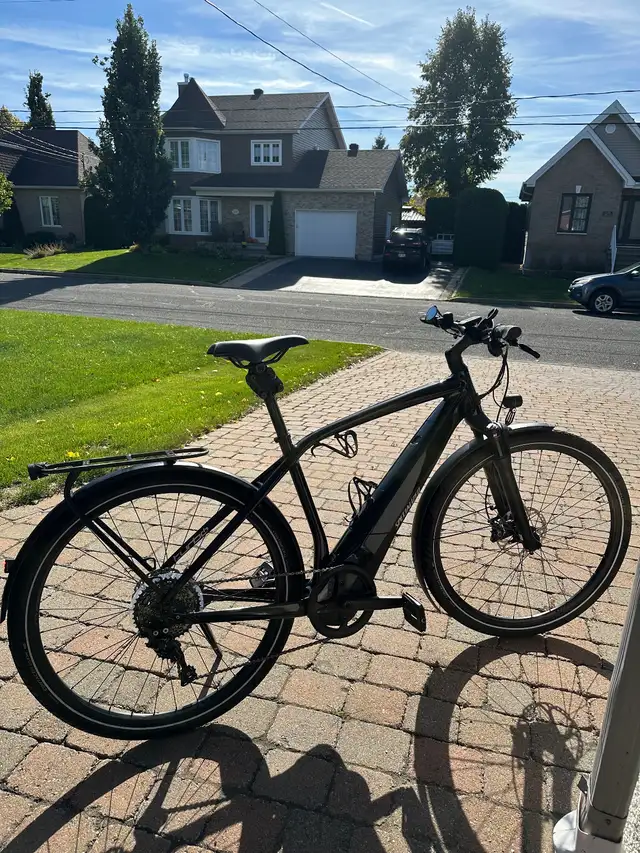 VÉLO ÉLECTRIQUE SPECIALIZED VADO TURBO 5.0 - 2020 GRANDEUR LARGE in Road in Drummondville - Image 6