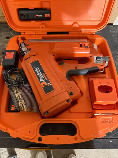 Good Condition. Working perfectly no issues at all. Included everything shown in the picture. Batter...