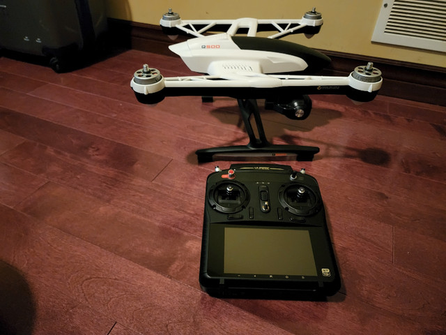 Yuneec typhoon q500 drone w/4k camera in Hobbies & Crafts in Windsor Region - Image 3