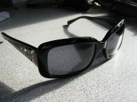 Vogue  Sunglasses VO 2492S With Crystals New