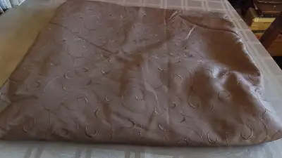 QUEEN SIZE DUVET COVER + SHAMS + SKIRT - TAN & TAUPE -NEW, View more