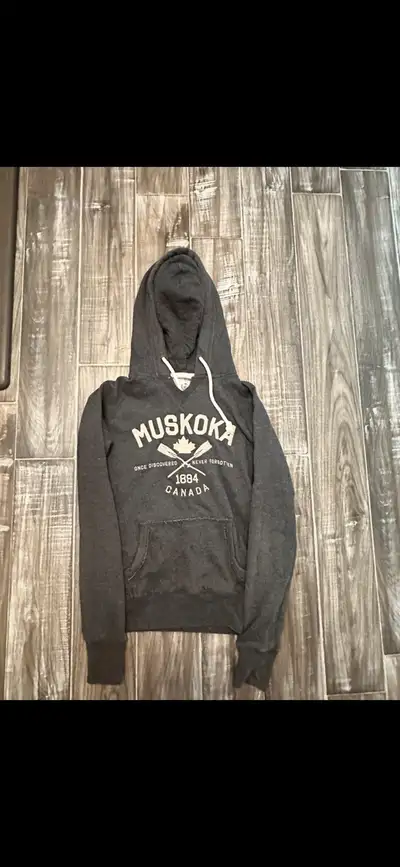 Women’s XS Muskoka Sweater , View more