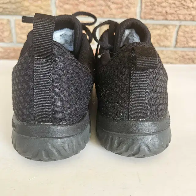 Nike Renew In-Season TR9 Running Shoes Womens Size US 8.5 in Women's - Shoes in Kitchener / Waterloo - Image 5