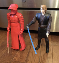 2 Star Wars 12 inch Figures