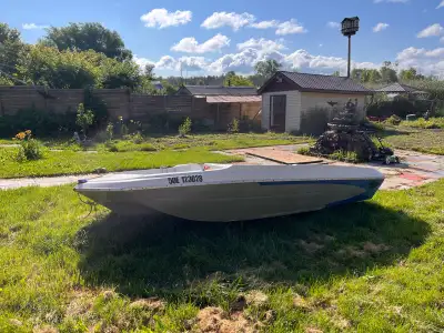 A  Used 16 Feet Fiber Glass Boat , View more