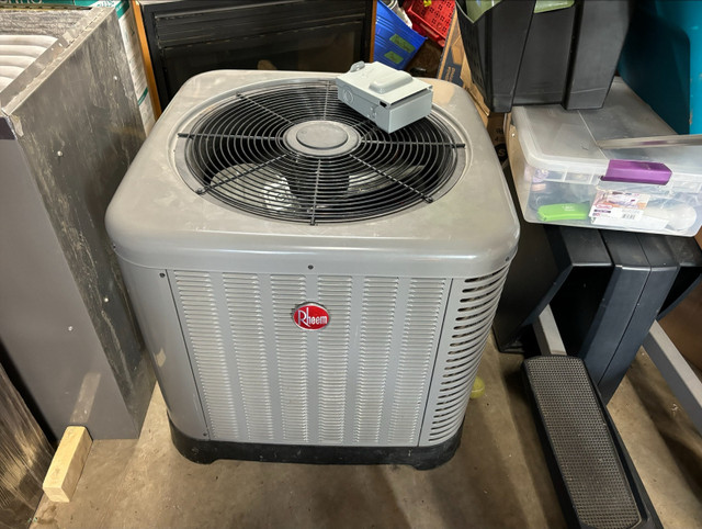 Rheem air conditioner in Heating, Cooling & Air in Barrie
