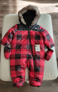 Canadiana Infant Snow suit 6 - 12 months *NEW*