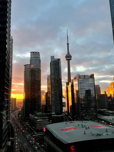 1-MONTH RENTAL (APRIL TO MAY ONLY) Hi everyone!! I’m a 27-year-old female working in the events & ma...