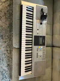 61 keys piano keyboard malfunctioning 
