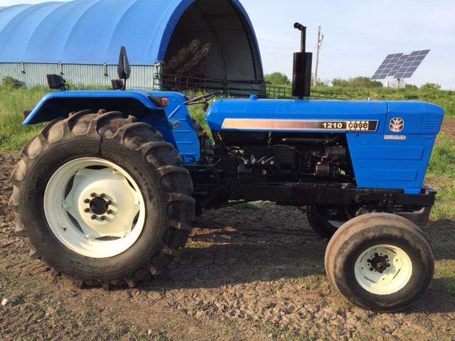 Farm tractor in Farming Equipment in Cornwall - Image 2