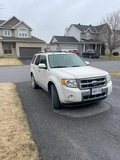 2012 Ford Escape Limited AWD V6