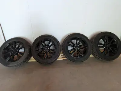 Michelin X-Ice Snow tires 205/55R16 Fits Acura/Honda SUV & maybe others No damage, plugs or patches...
