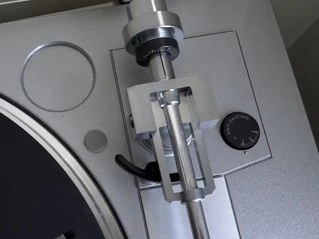 Sony PS-LX3 Direct Drive Turntable in Stereo Systems & Home Theatre in Calgary - Image 4