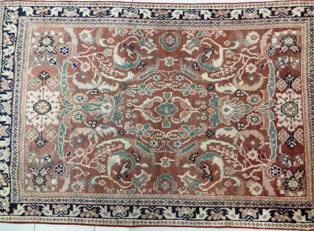 Vintage Wool Persian Rug,6.4 x 4.2 ft, red, green, beige in Rugs, Carpets & Runners in Markham / York Region - Image 3