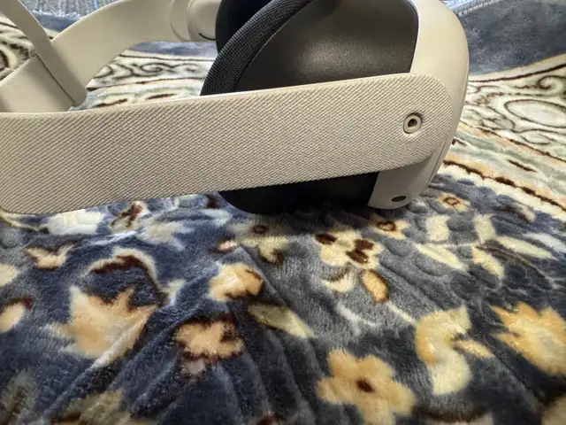  Meta Quest 3 – 512GB  Like New  in Other in Kelowna - Image 3