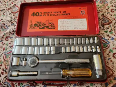  Coffret de  douilles à rochet ratchet socket set, View more