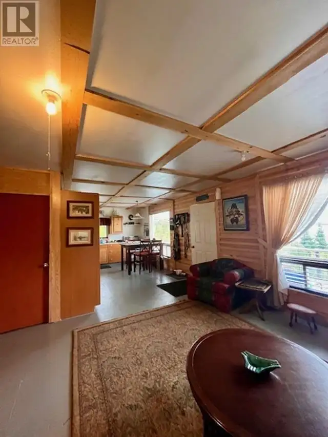 Waterfront Cabin on Spring Fed Lake62863759233283121