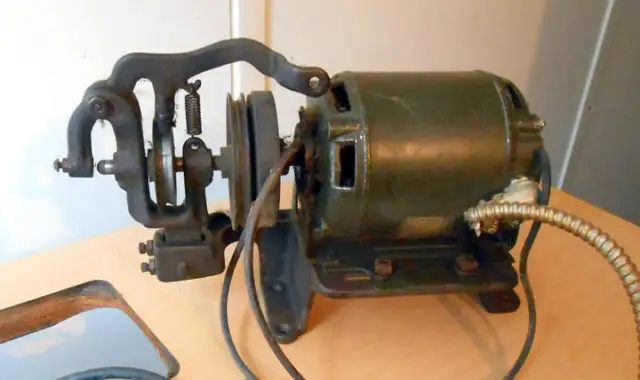 Table et Machine à Coudre Singer - Heavy Duty | Hobbies & Crafts ...