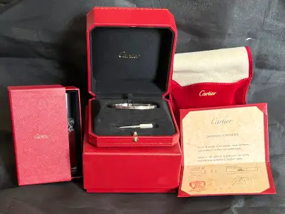 From the LOVE collection - 19 cm Included: All original packaging 100% Authentic (Serial Number) Cer...