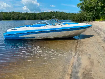 One owner 1994 Glastron SSV195 Always covered and always on boat lift when not in use. Engine built...