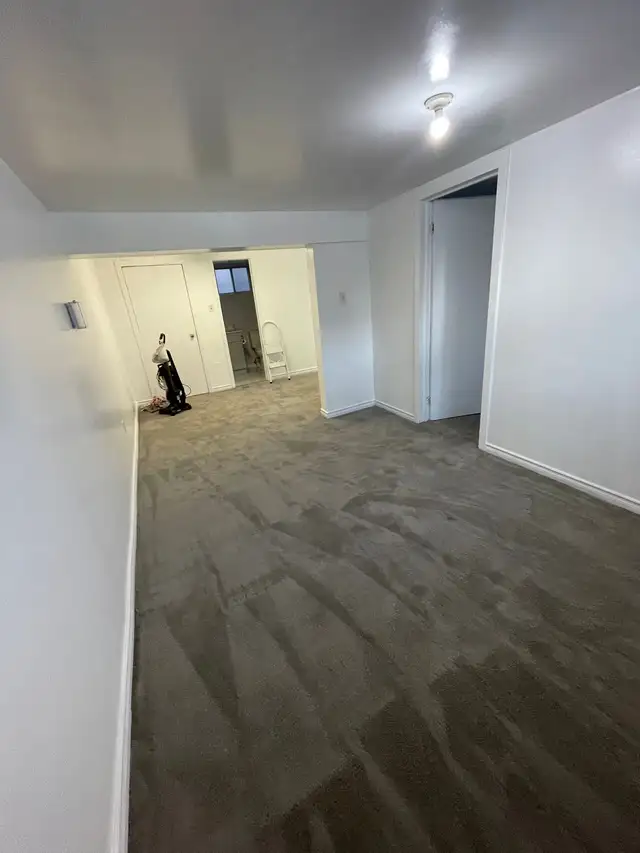 One Walkout Basement Apartment for Rent in Long Term Rentals in City of Toronto - Image 3