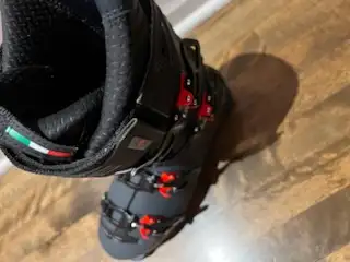 Ski Boots/Bottes de ski - Lange Shadow 120 LV GW 27.5 in Ski in City of Montréal - Image 8