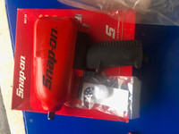 Snap-on  1/2 IN Impact Wrench  MG725 NEW