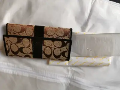 New Coach classic wallet