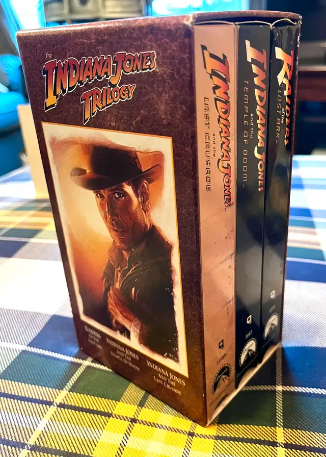 Indiana Jones Trilogy VHS Box Set63362357485955124