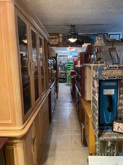 Meubles à vendre , View more